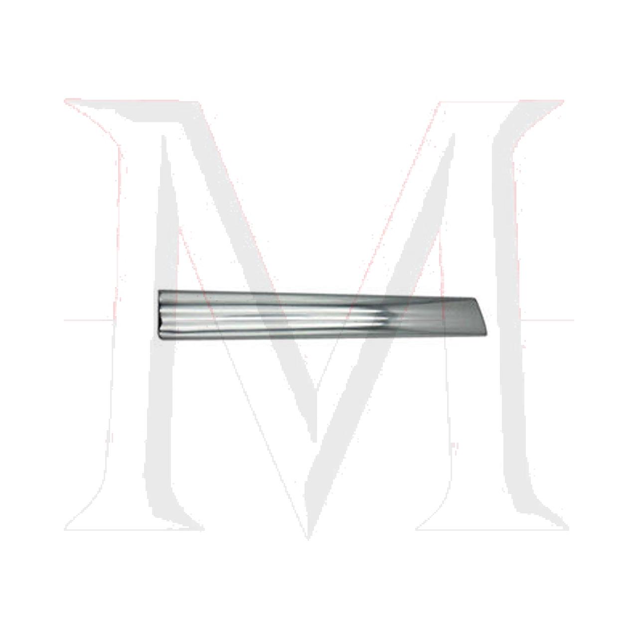 CHROME SIDE MOULDING